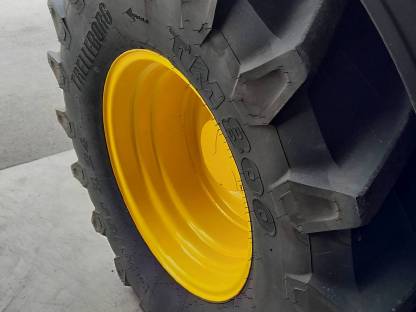 Bild 2:Trelleborg 600/65R38 u. 540/65R24 Neuwertig