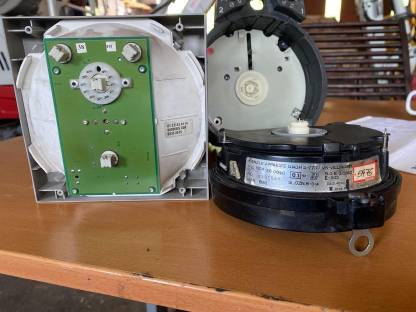 Bild 3:Tacho und Tachograph