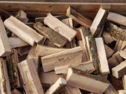 Bild 3:Brennholz Hartholz: Esche, Eiche, Ahorn