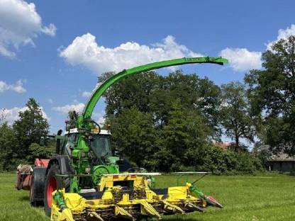 Bild 2:Lacotec LH 2 Kemper Häcksler