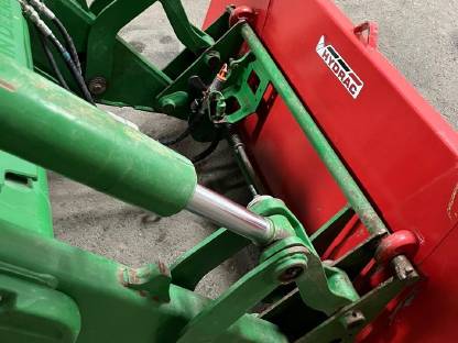 Bild 2:John Deere Frontlader 603R