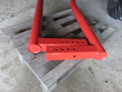 Bild 4:Neue Transportgabel für Rundballen von 1 m bis 1,85 m