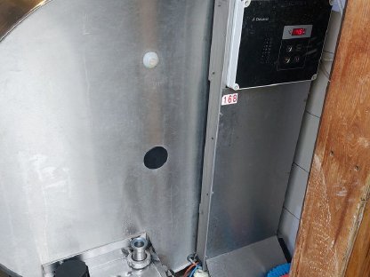 Bild 4:4x FG Melkstand, 1.400l Tank, Wachautomat