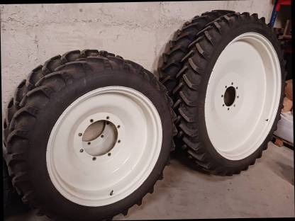 230/95R32 und 230/95R48