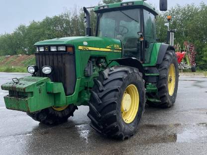 John Deere 8310