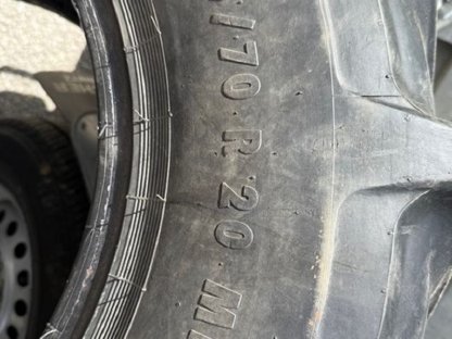 Bild 3:Continental/Mitas AC70 G, 405/70 R20