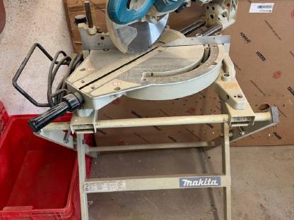 Bild 3:Makita Kappsäge LS1013