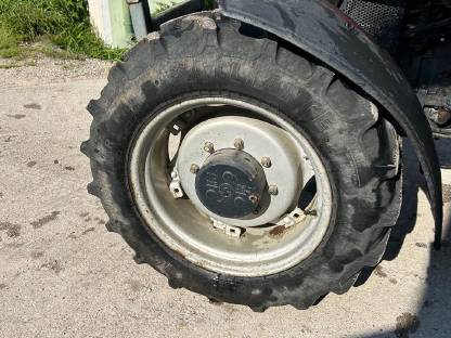 Bild 7:Case CS 75 / Steyr 975