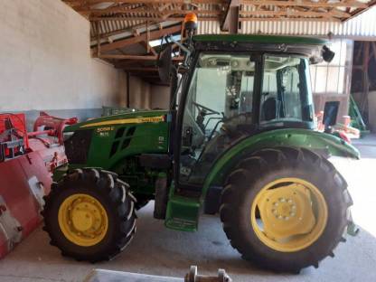 Bild 2:John Deere 5058E