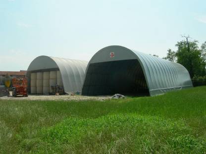 Bild 3:Zelthallen, Tunnel, Lagerhallen, Rundbogenhalle, Stallung