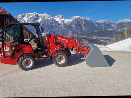 Teleskoplader Hoflader Schäffer 2345T