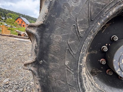 Bild 5:Claas Arion 640