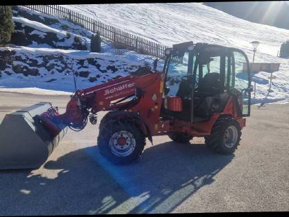 Bild 4:Teleskoplader Hoflader Schäffer 2345T