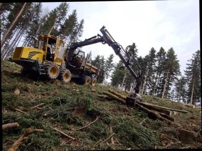 HSM 208F Rückezug Forwarder