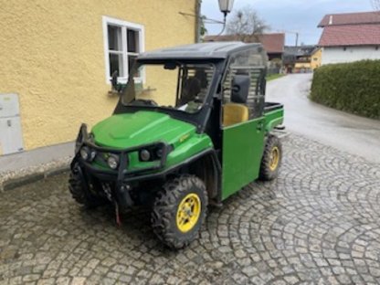 John Deere Gator XUV 550