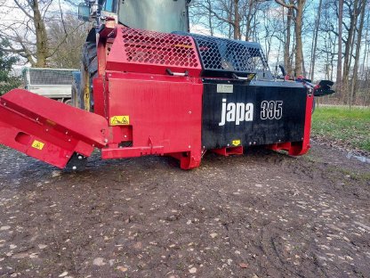 Sägespaltautomat Japa 395 mit Zuführtisch