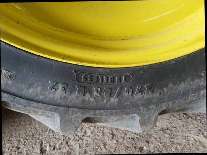 Bild 3:Pflegereifen für John Deere 5080R 5090R 5100R 5125R