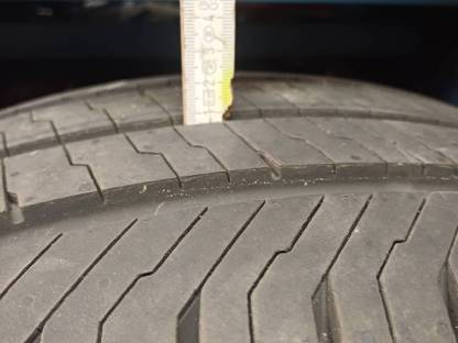 215/60 R17 C Continental