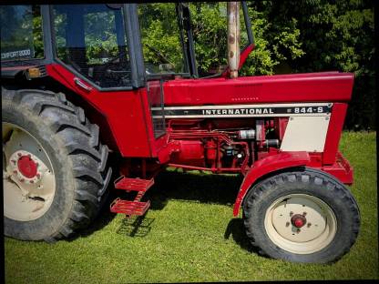 Bild 2:Hinterrad Traktor IHC 844-S
