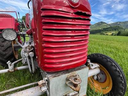 Bild 2:Steyr Traktor