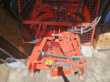 Bild 3:Fransgard Holzzange