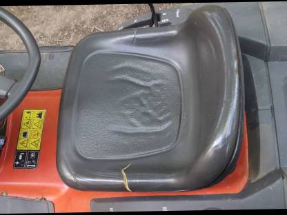 Bild 3:Husqvarna TC38 Rasenmähertraktor