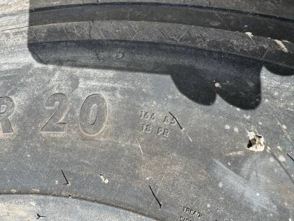 Bild 6:Reifen 10.00R20 Continental 18PR für Tieflader, Mobilbagger
