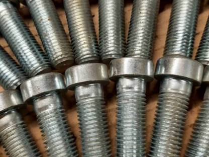 Bild 3:Inbus-Schrauben 16x50