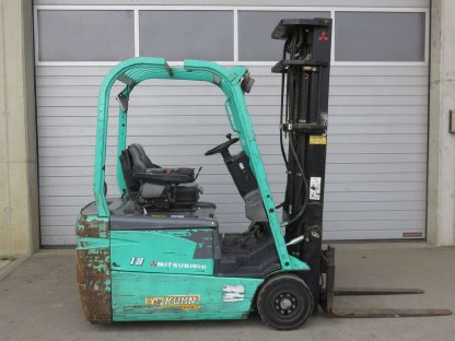 Bild 2:Mitsubishi FB18NT Elektro 3-Rad-Stapler