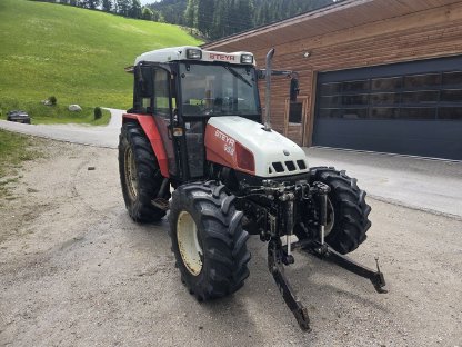 Bild 4:Steyr 958 A Allradtraktor