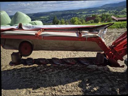 Bild 3:Kuhn Mähwerk GMD 700 GII