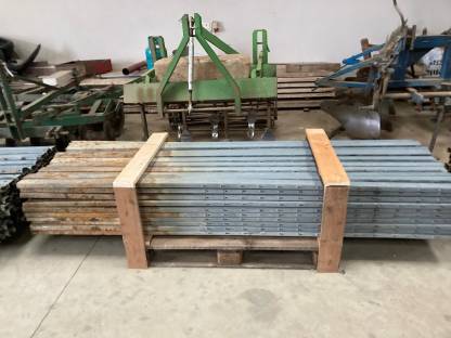 Bild 2:Voest Weingarten Stahlpfahl, Zeilen-Reihensteher 60/30