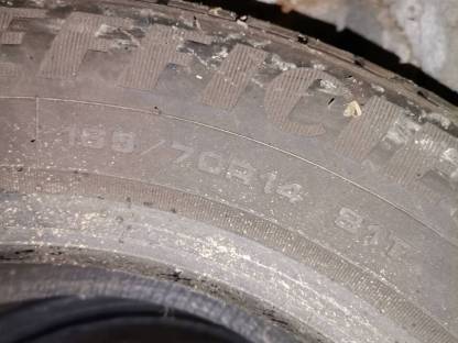 Bild 2:Sommerreifen 165/70 R14