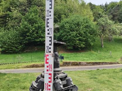 Bild 2:Laserstativ 5 m