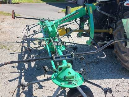 Bild 7:Deutz-Fahr KH Hydro-Super 3.53 Kreiselheuer