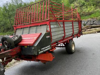 Pöttinger Ladewagen