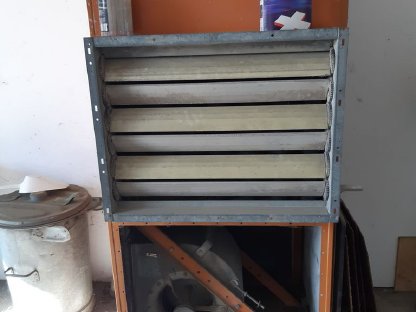 Bild 2:Absauganlage mit Heizregister