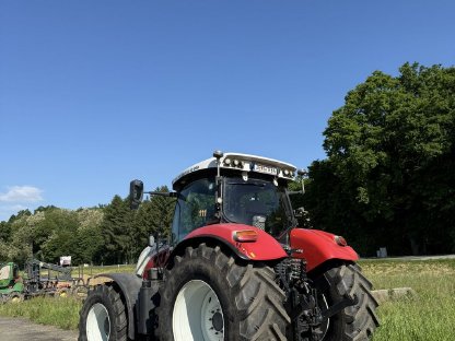 Bild 2:Steyr CVT 6175 Traktor