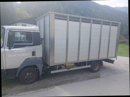Viehtransporter, Tiertransporter