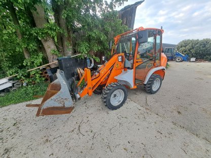 Bild 4:Radlader Kramer 5035