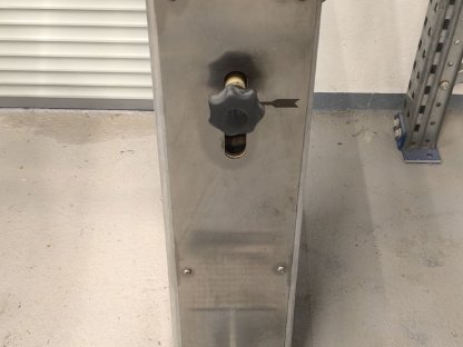 Bild 3:Dosenverschlussmaschine DV 10 RA, Stiller