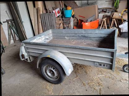 Verkaufe Autoanhänger 600 kg