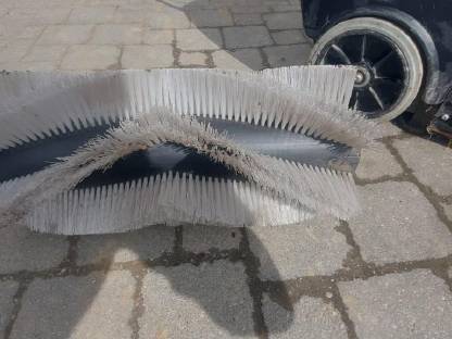 Bild 4:Kehrmaschine Nilfisk Alto