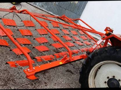 Bild 3:Wölfleder 4 m Wiesenegge