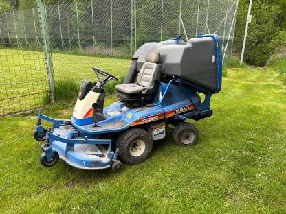 Rasenmähtraktor Iseki SF200