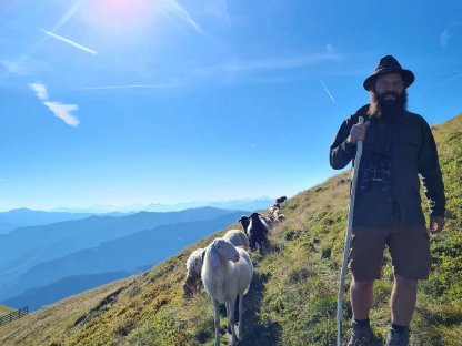 Bild 2:Landwirt sucht Hof