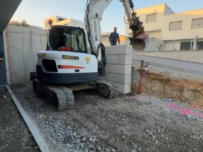 Bild 5:Bobcat E85