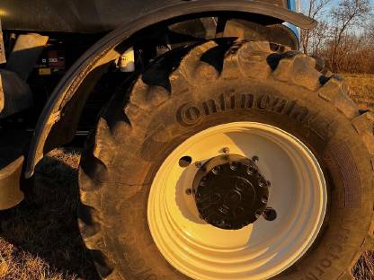 Bild 7:New Holland T7030 AutoCommand