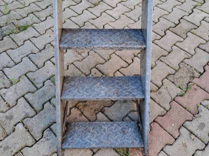 Verzinkte Stiege