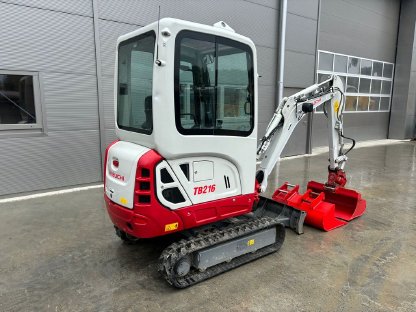 Bild 5:Takeuchi TB216 Kompaktbagger